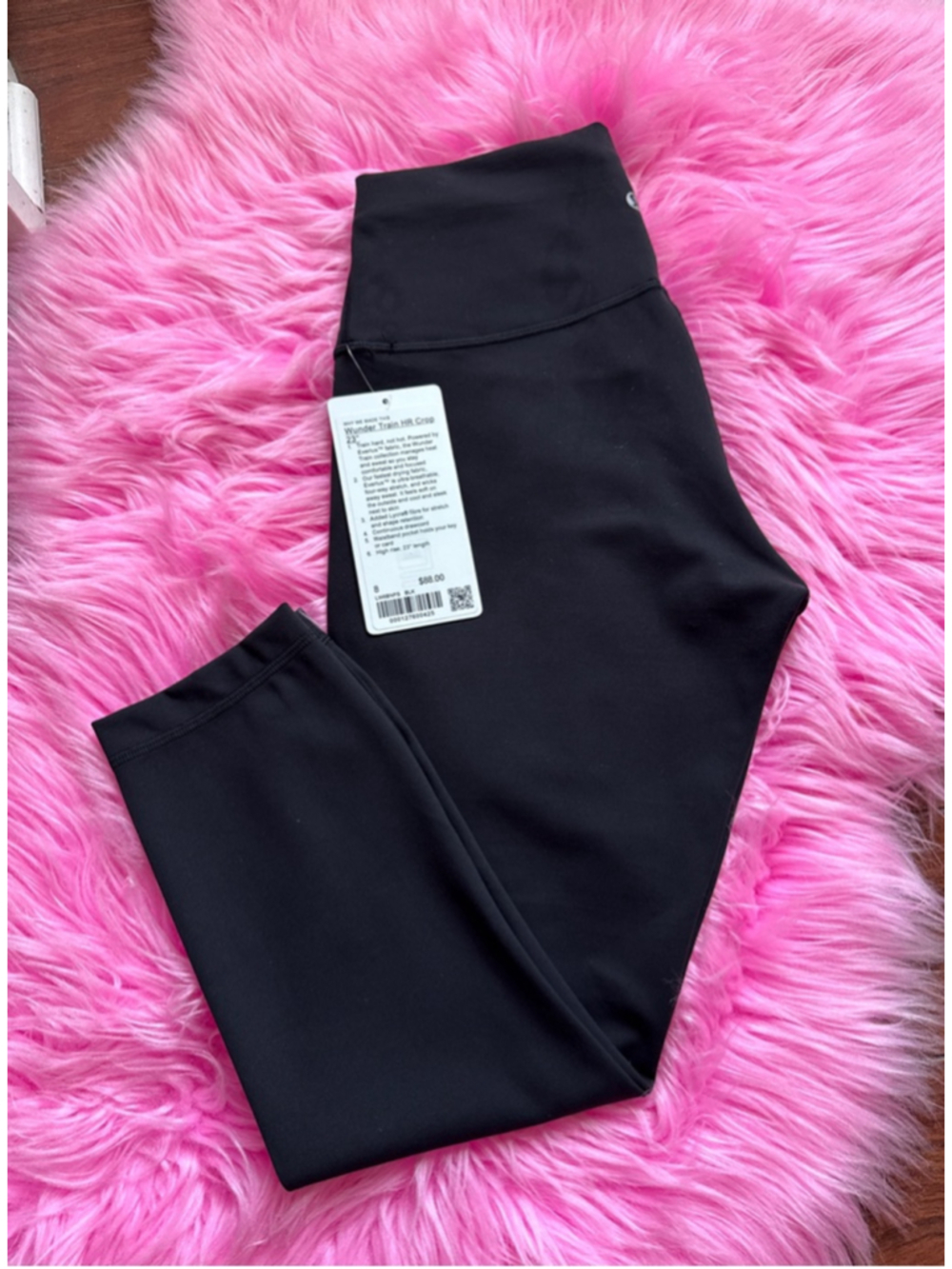 Size 8 Wunder train HR crop 23” black NWT